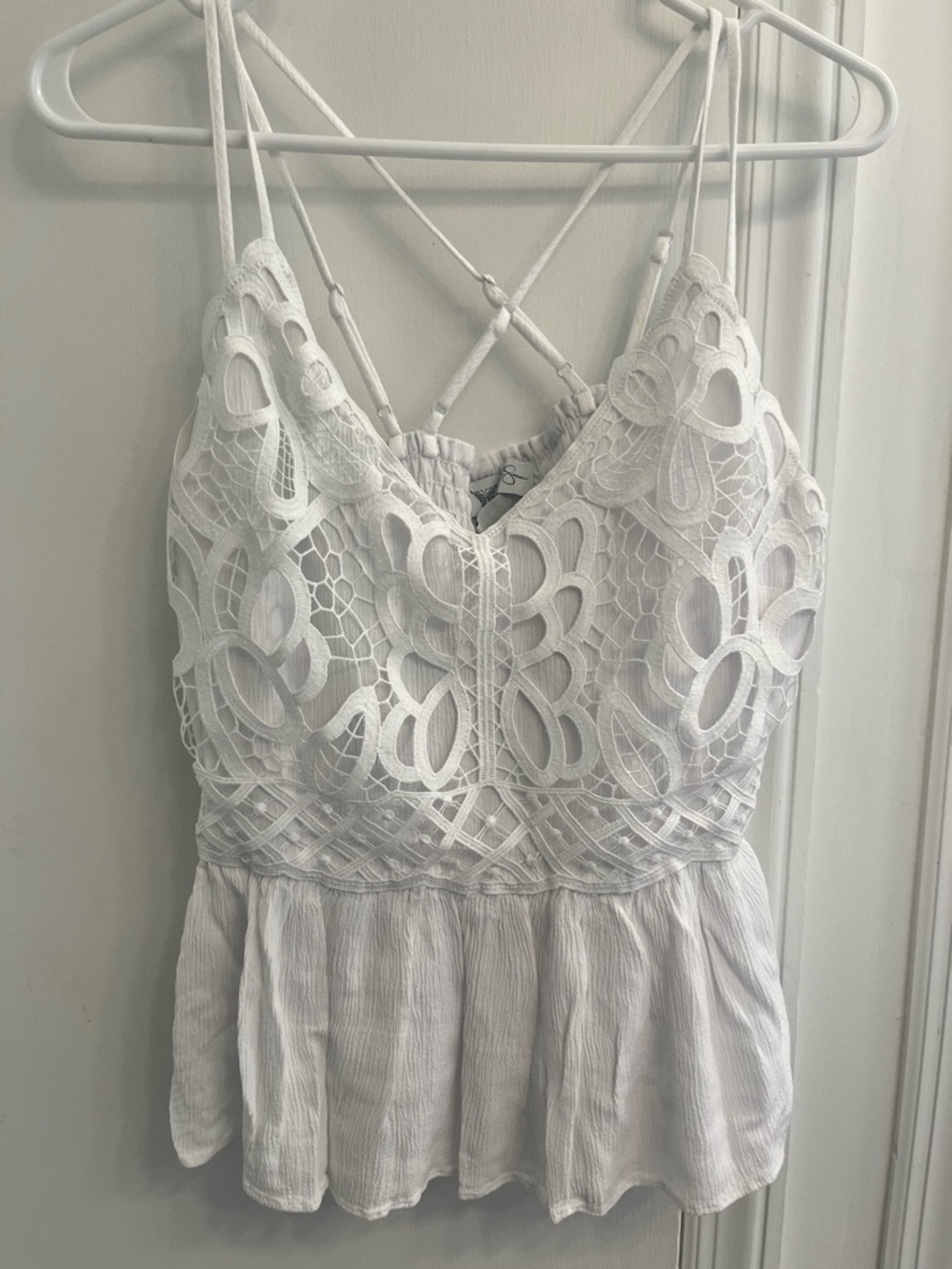 Women’s size large Jessica Simpson lace detail tank top